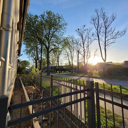 Carl-schmaecke-strasse 7 *