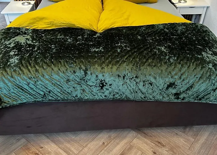 Carl-schmaecke-strasse 7 *